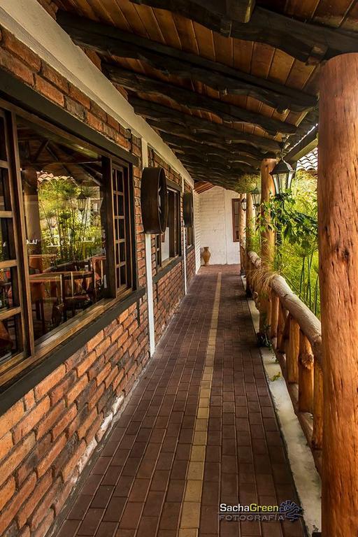 Hosteria El Imperio Real Salcedo Esterno foto